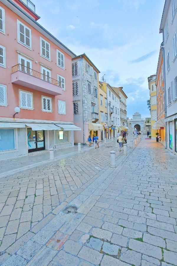 Rooms Bura I Jugo Zadar Exteriér fotografie